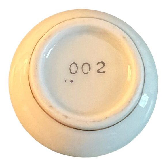 Vintage Porcelain Bud Vase With Yellow Finch Bird Design & Gold Trim 7" Tall Jap - Picture 7 of 7